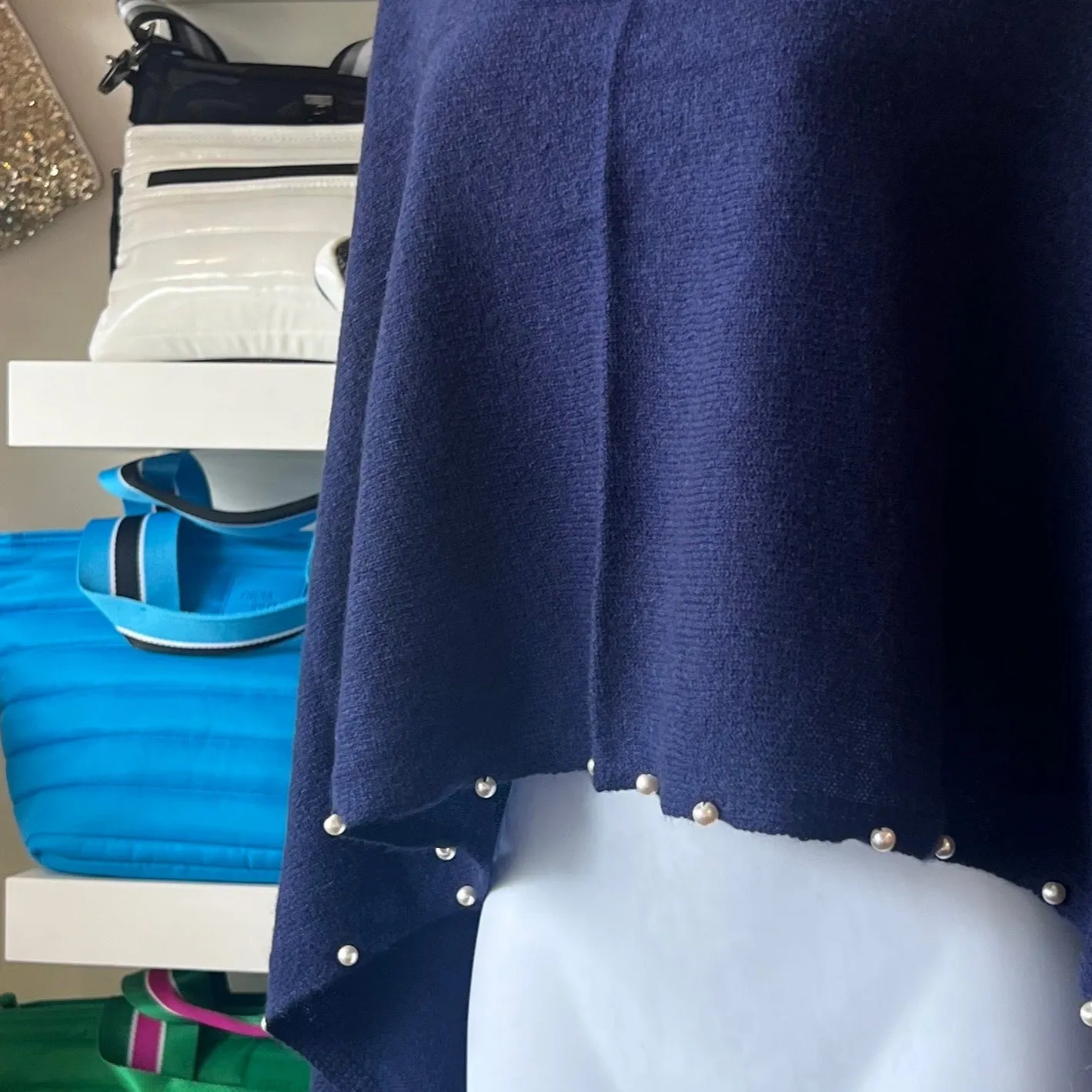 CASHMERE PEARL TRIM TOPPER/PONCHO