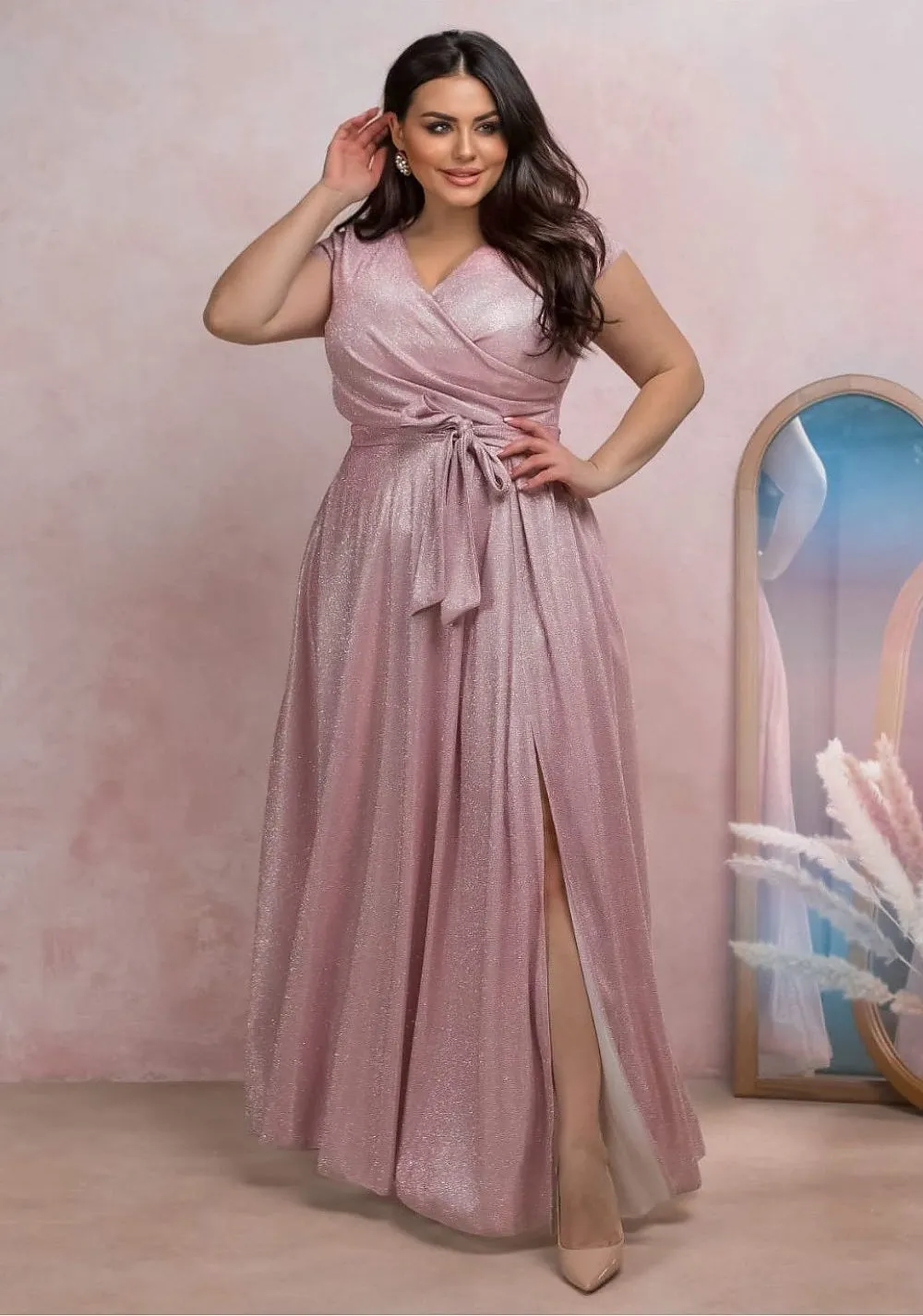 Elegant shimmering dirty pink evening dress