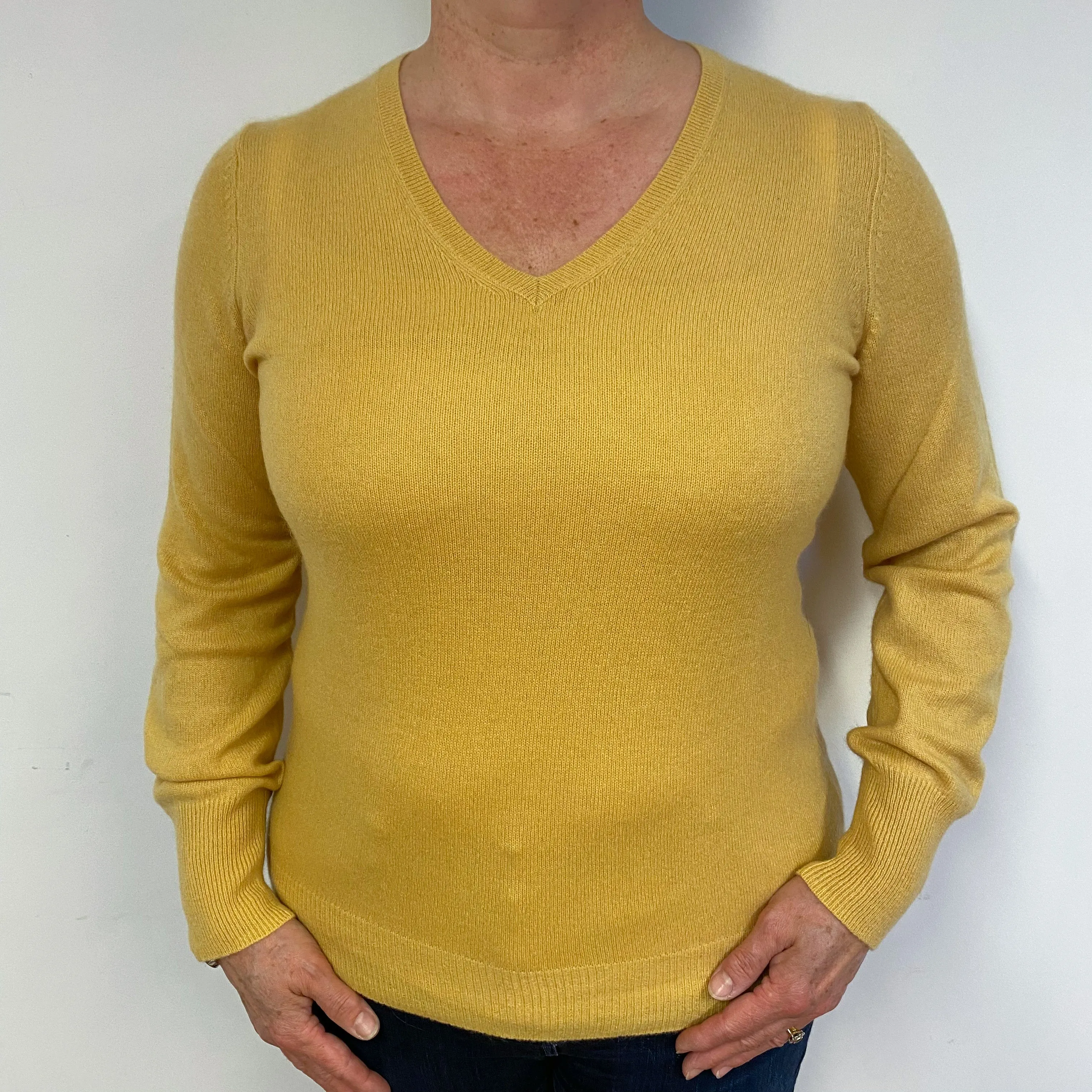 Mustard Yellow Cashmere V-Neck Jumper Large.