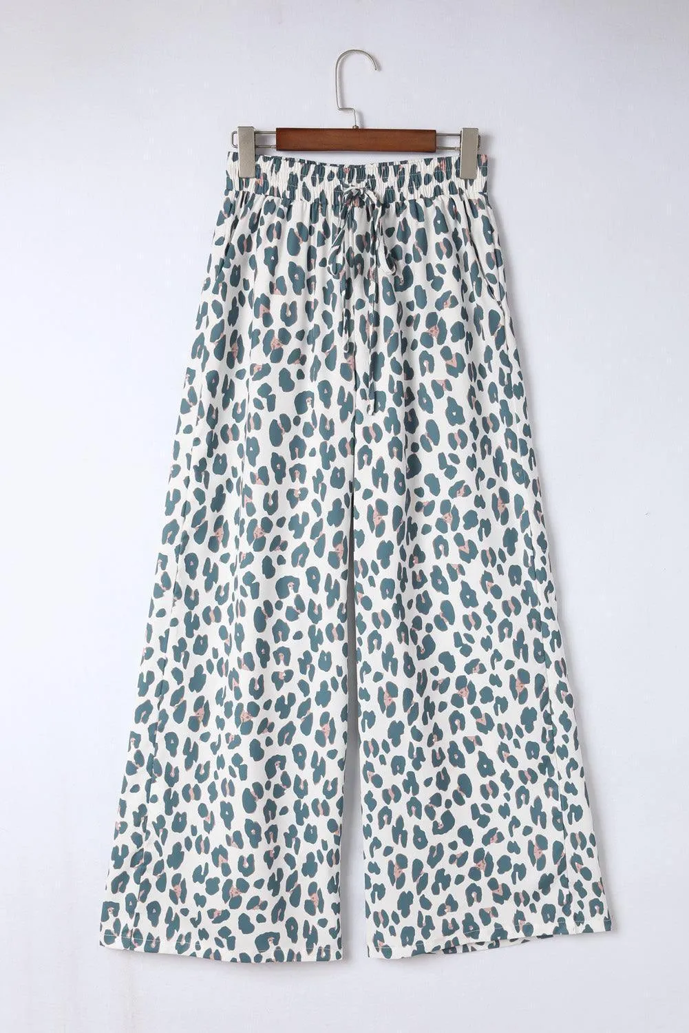 Unrestricted Leopard Print Wide Leg Culottes