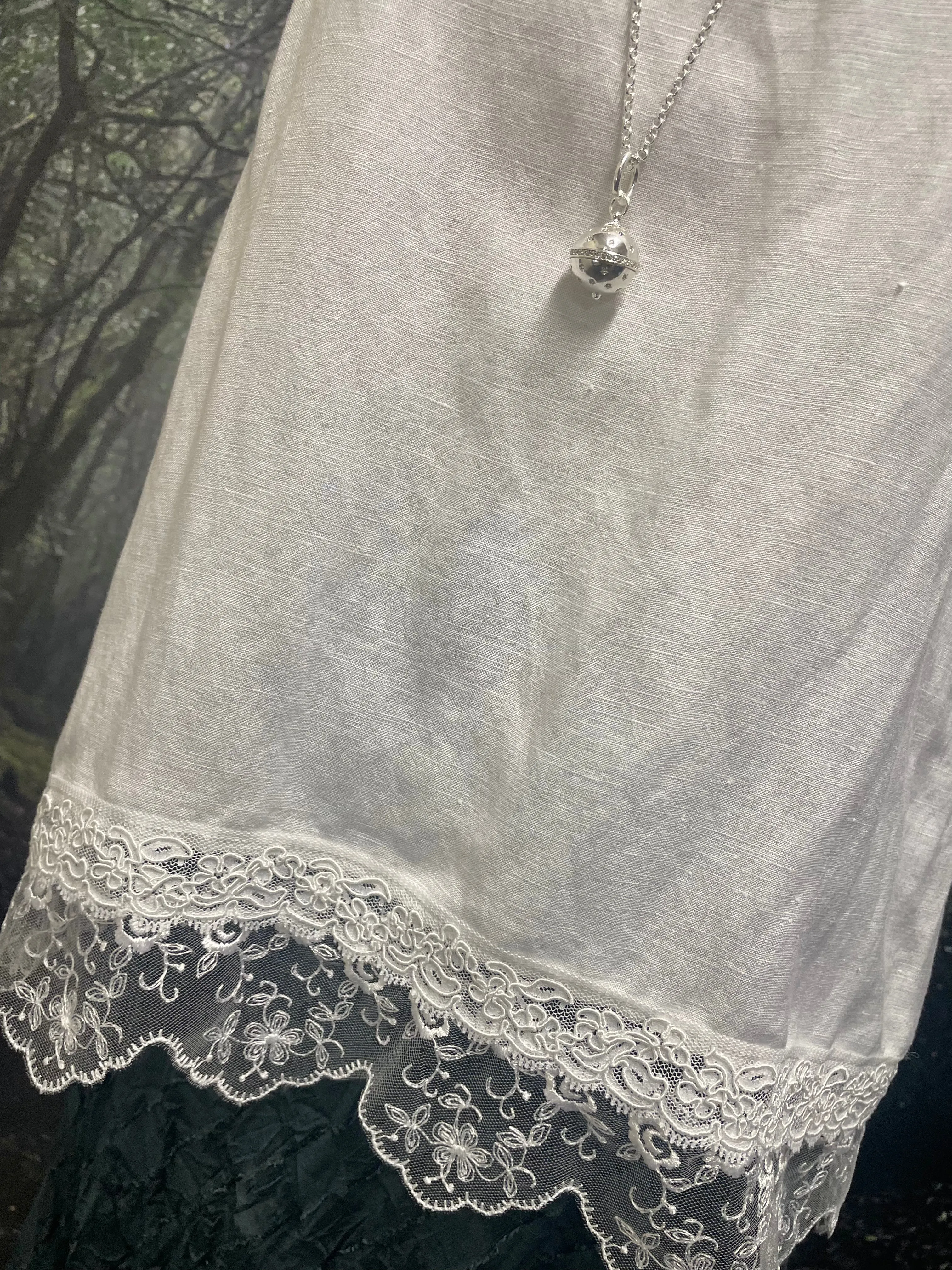 White slip